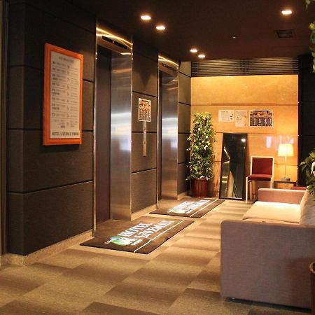 Hotel Livemax Budget Hiratsuka Ekimae Екстериор снимка